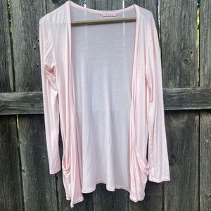 Light pink cardigan with pockets, soft, light weight material